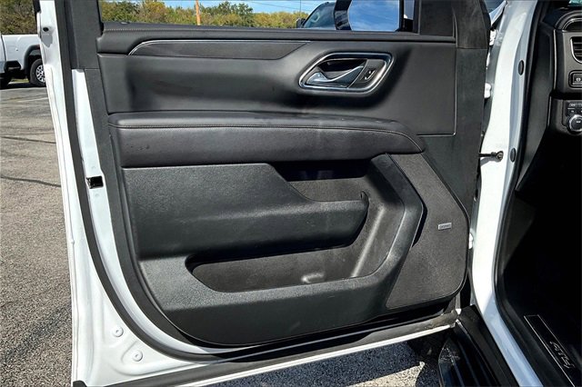 Used 2024 GMC Yukon XL AT4 w/ Technology Package image 20