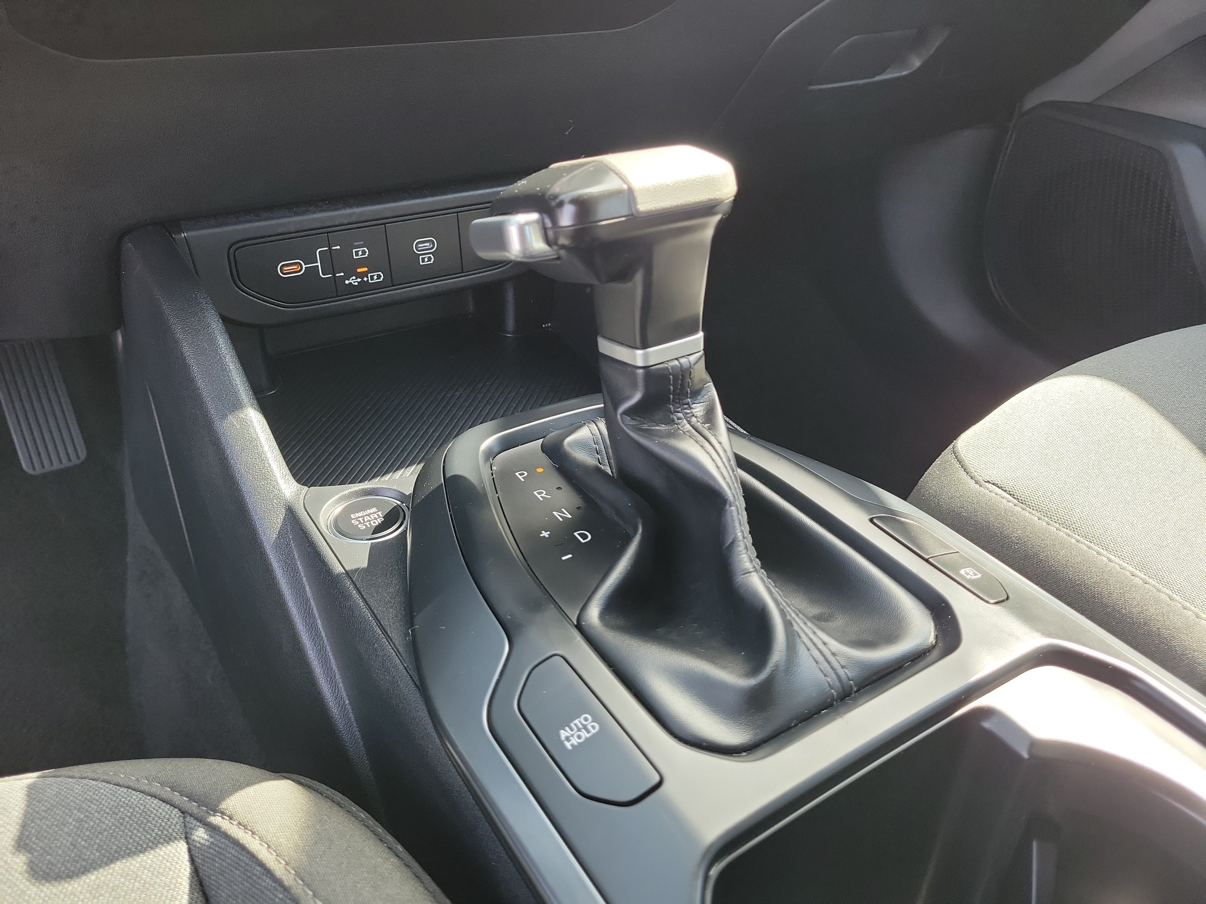 Used 2025 Kia K4 FWD image 22