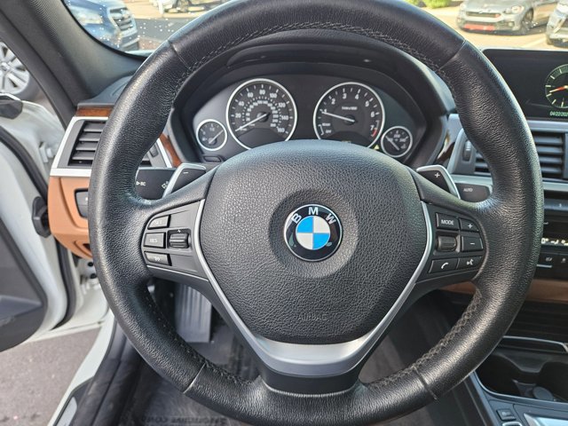 Used 2017 BMW 330e image 30