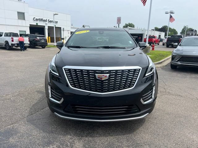 Used 2024 Cadillac XT5 Premium Luxury w/ LPO, Floor Liner Package AWD/4WD image 2