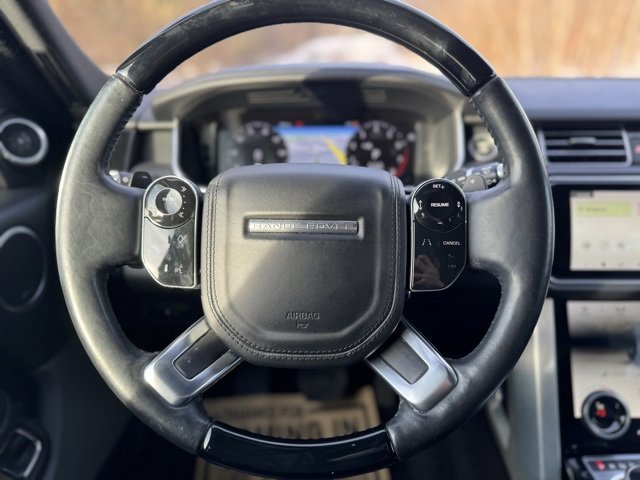 Used 2020 Land Rover Range Rover HSE image 26