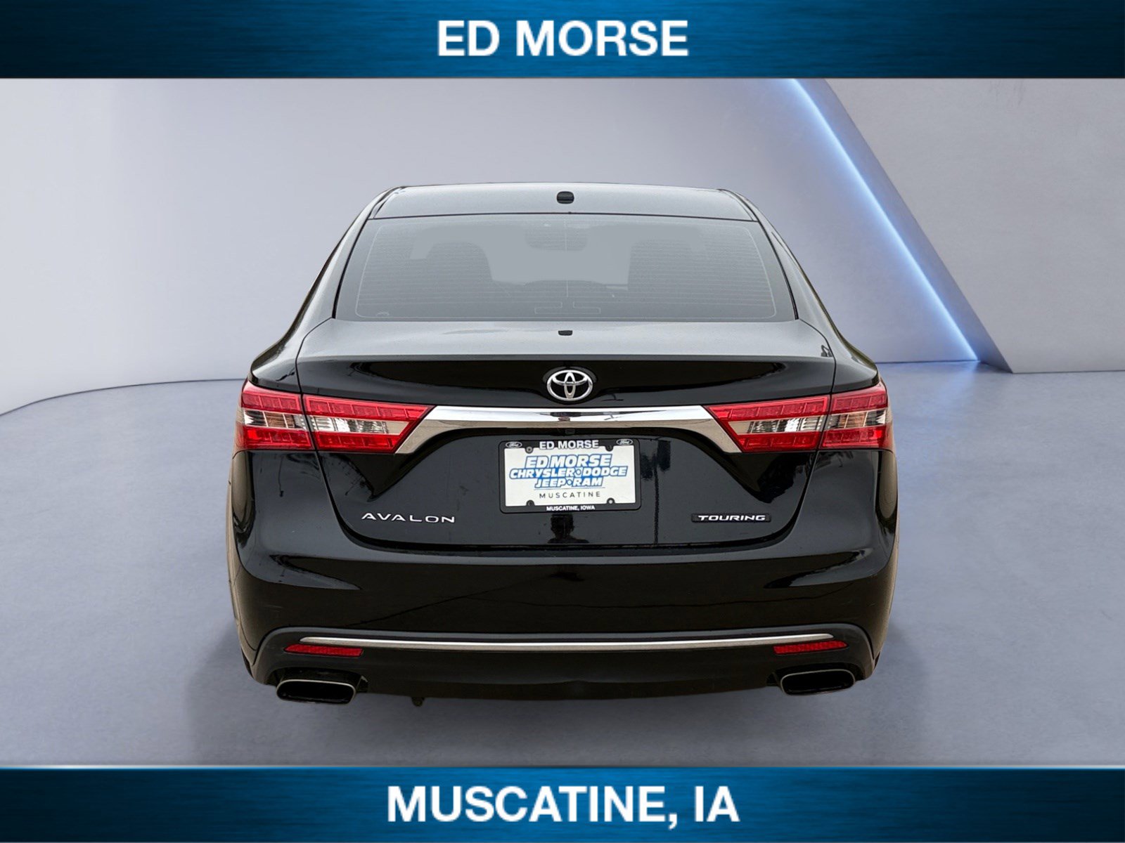 Used 2016 Toyota Avalon Touring image 4