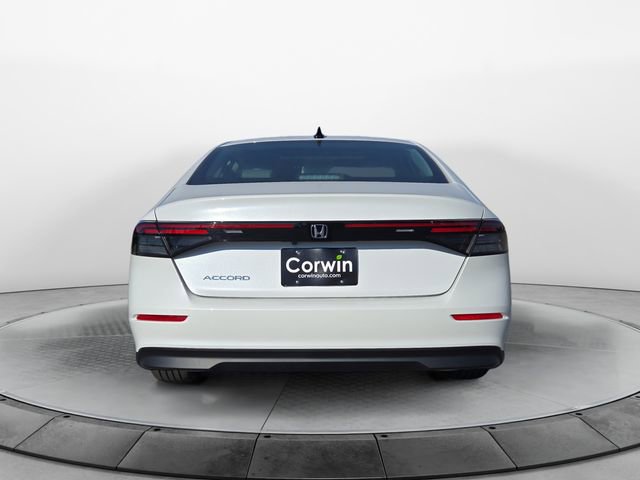 New 2025 Honda Accord SE image 15