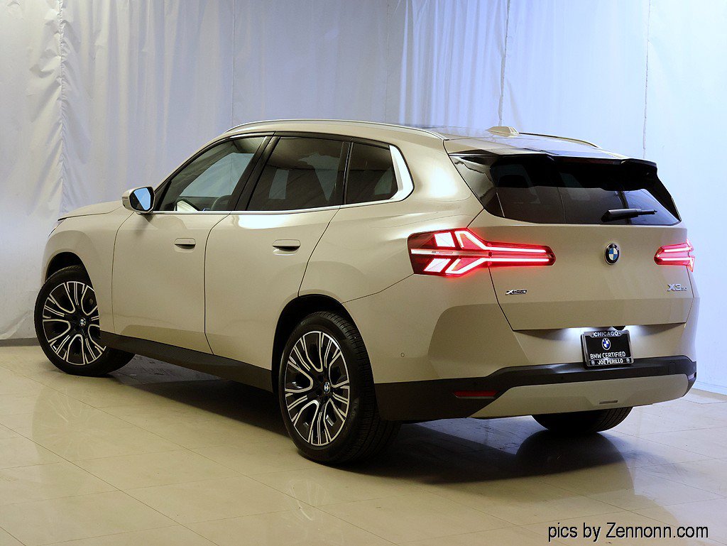 Certified 2025 BMW X3 xDrive30i w/ Premium Package AWD/4WD image 9