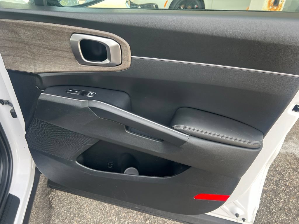 Certified 2023 Kia Sorento X-Line EX AWD/4WD image 23