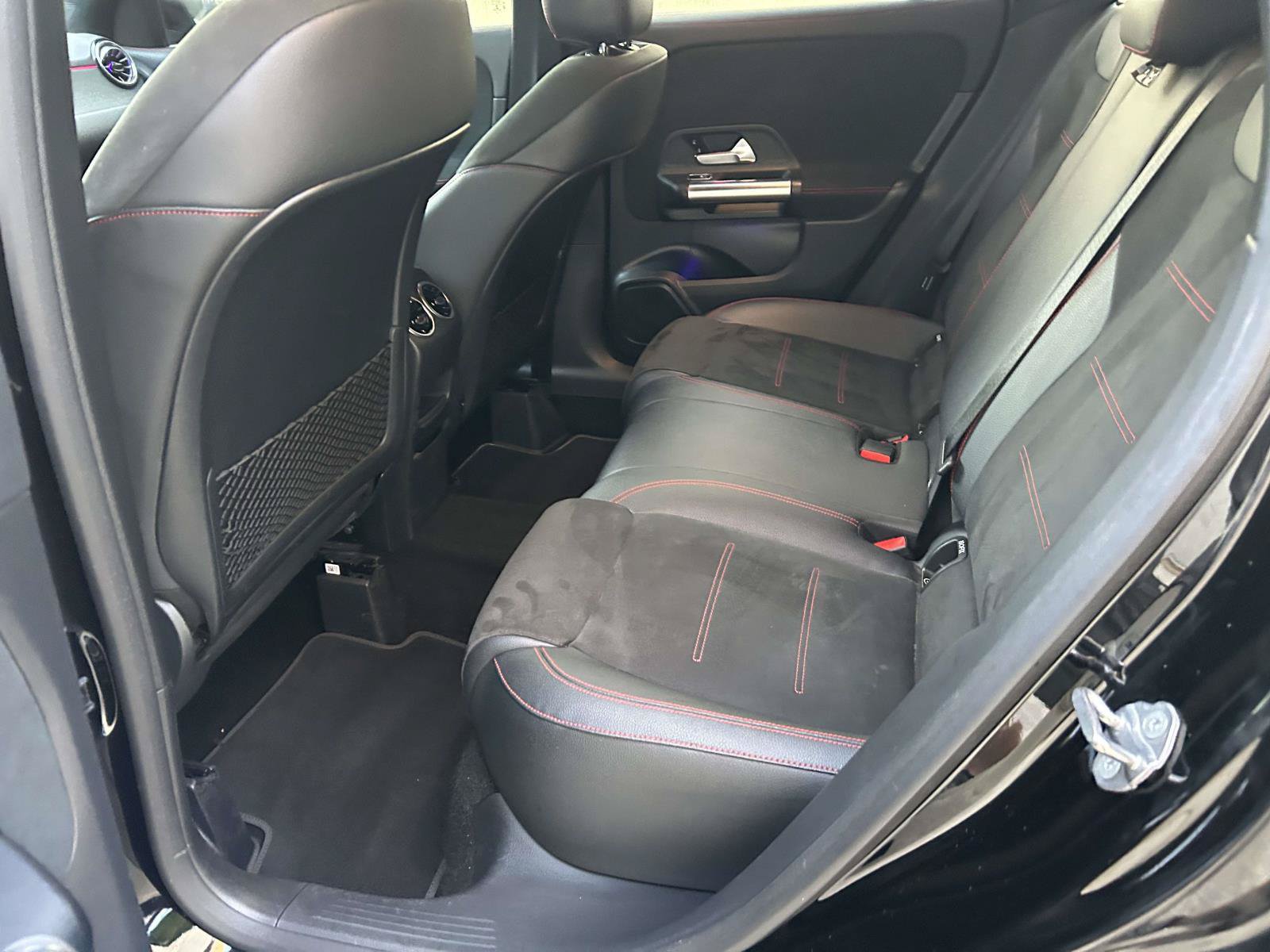 Used 2023 Mercedes-Benz GLA 250 4MATIC image 37
