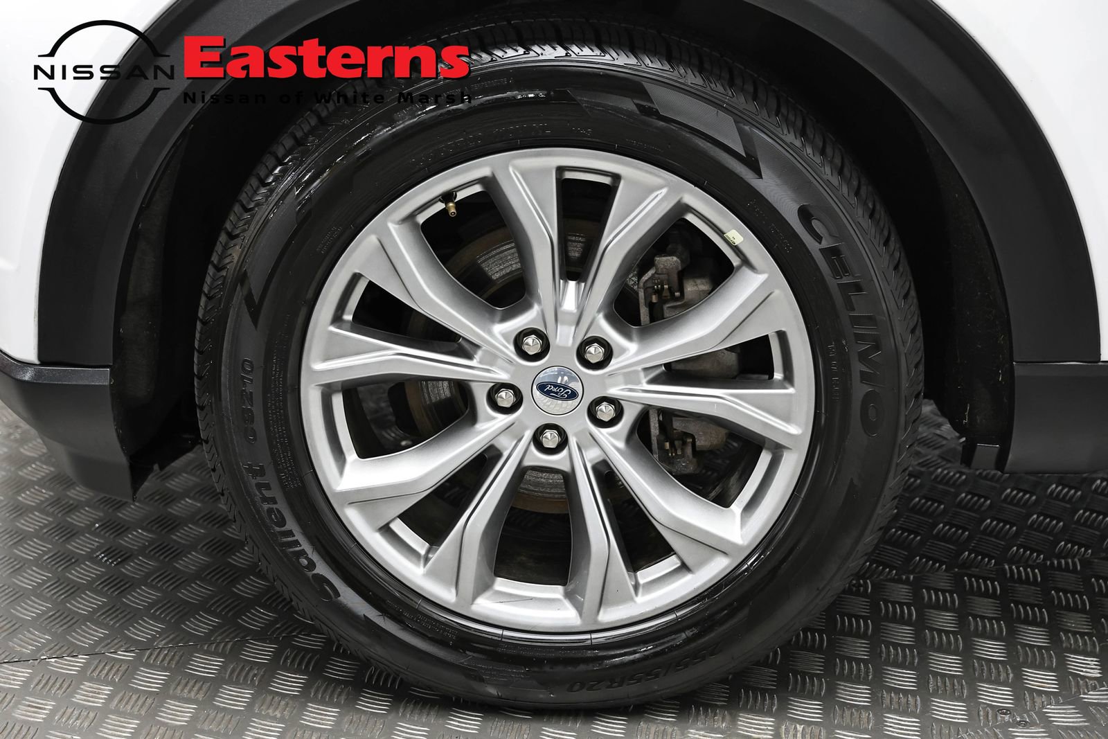 Used 2024 Ford Explorer Limited image 33