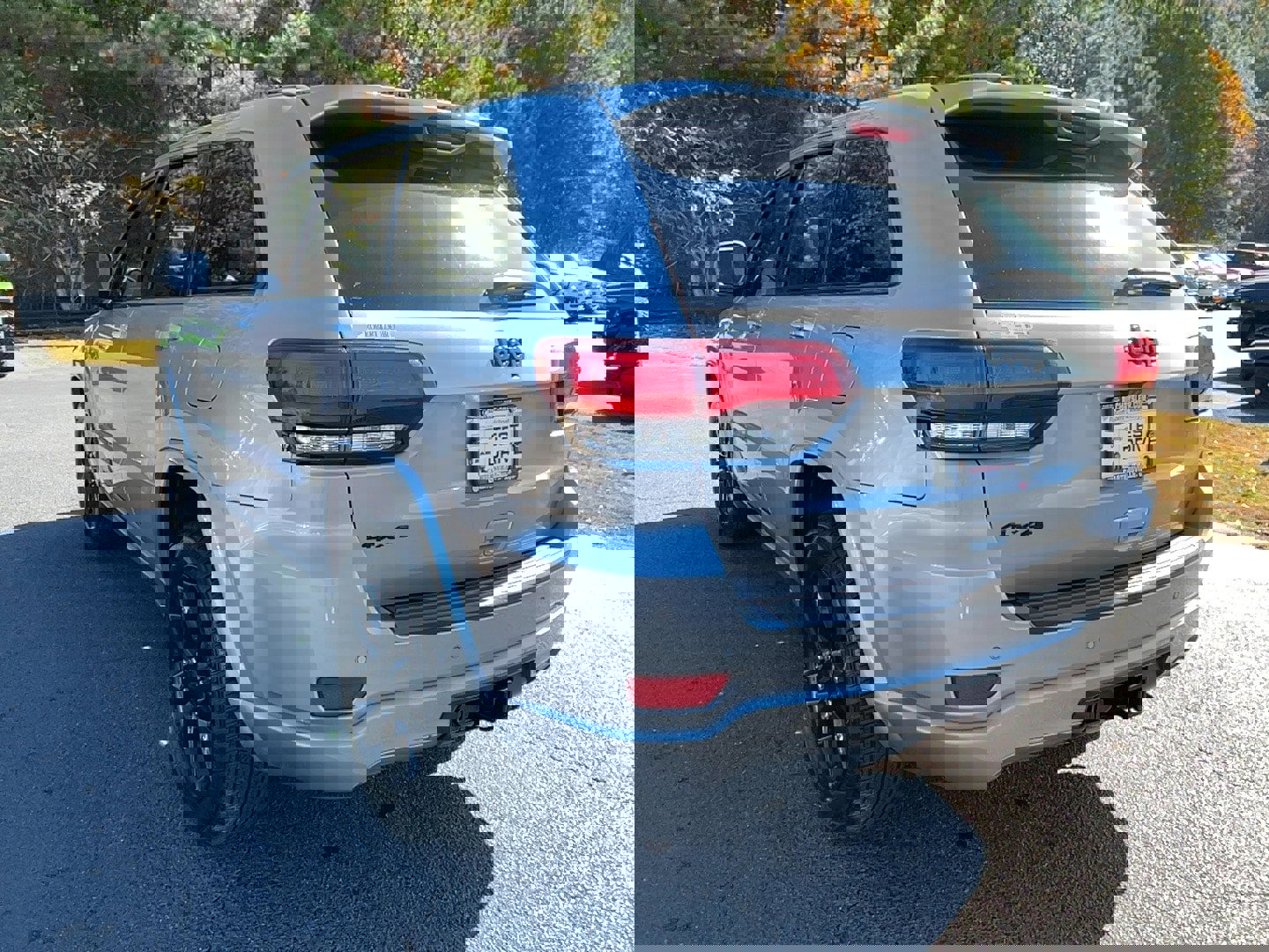 Used 2021 Jeep Grand Cherokee Laredo X image 6