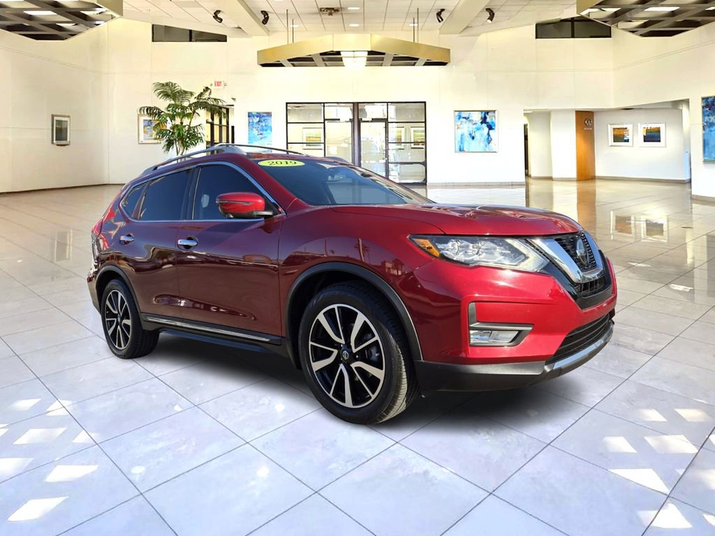 Used 2019 Nissan Rogue SL w/ Premium Package image 3