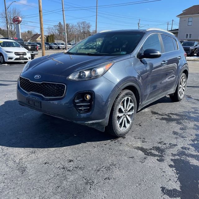 Used 2017 Kia Sportage EX w/ EX Premium Package image 2