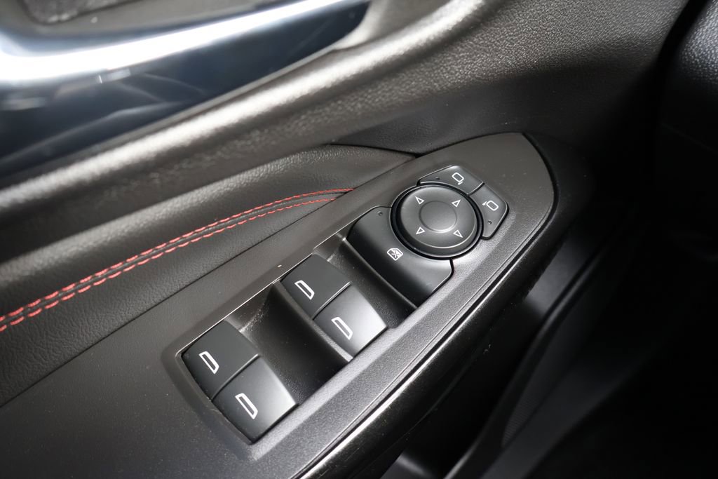 Certified 2024 Chevrolet Trax RS w/ Sunroof Package image 37