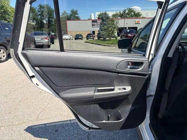 Used 2015 Subaru Crosstrek 2.0i Premium AWD/4WD image 20