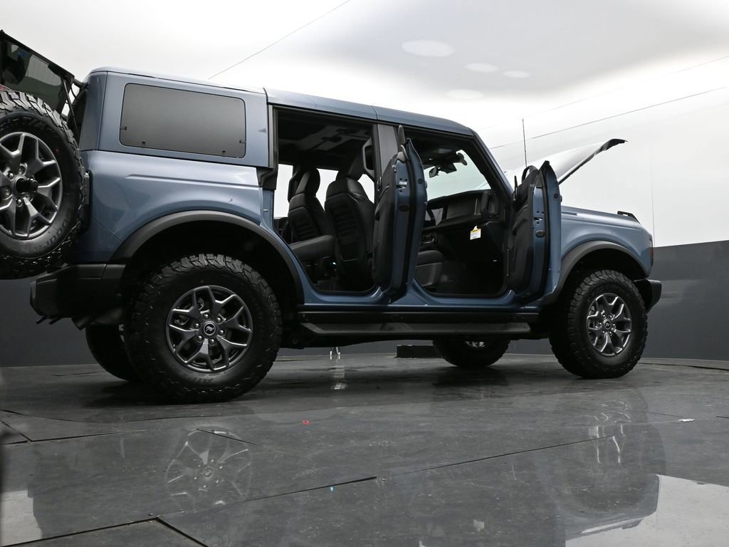 New 2025 Ford Bronco Badlands image 40
