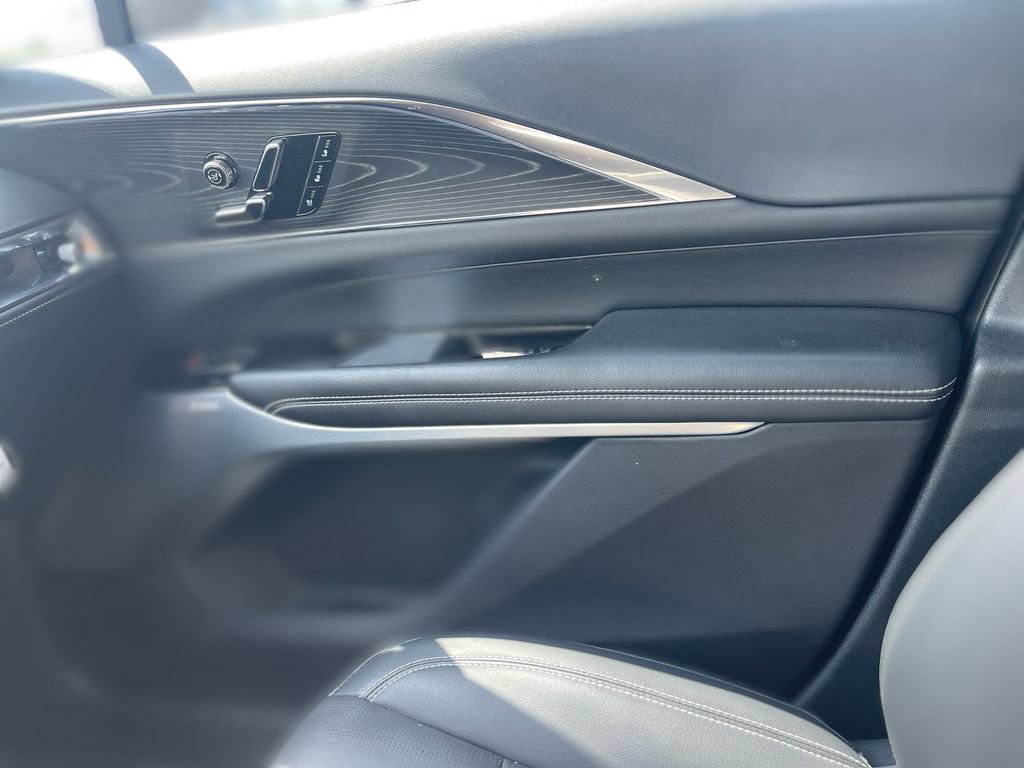 Certified 2024 Cadillac Lyriq Sport AWD/4WD image 19