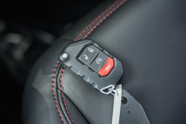 Used 2025 Jeep Wrangler Unlimited Rubicon AWD/4WD image 47