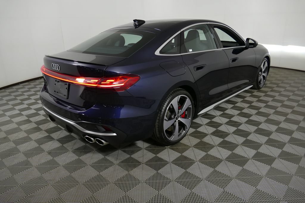 Used 2025 Audi S5 Prestige w/ Prestige Package AWD/4WD image 3