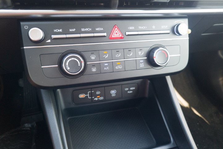New 2026 Hyundai Tucson Blue SE FWD image 23