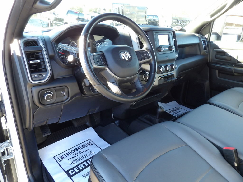 Used 2024 RAM 2500 Tradesman w/ Protection Group AWD/4WD image 16