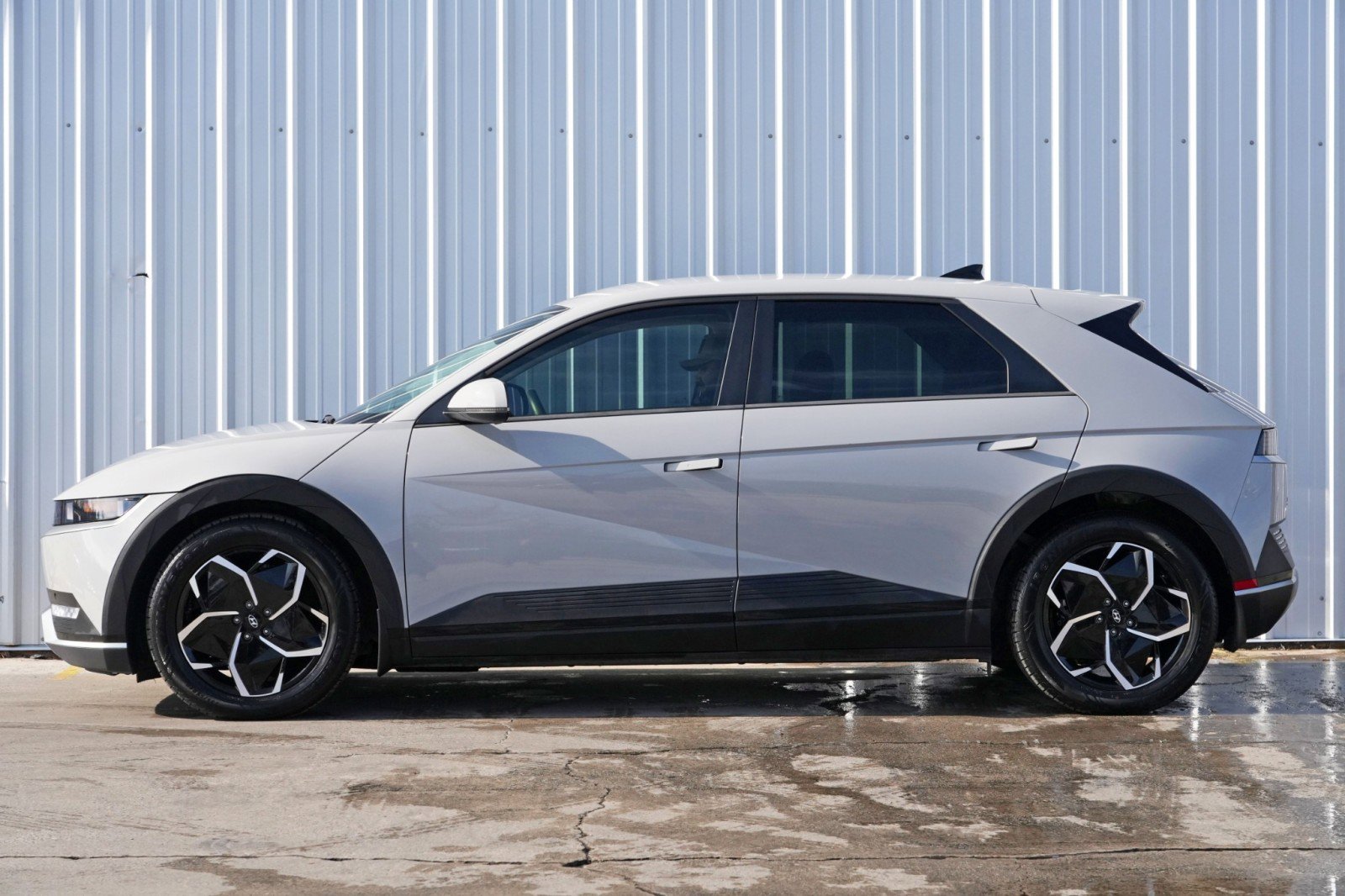 Used 2023 Hyundai Ioniq 5 SEL w/ Cargo Package image 8