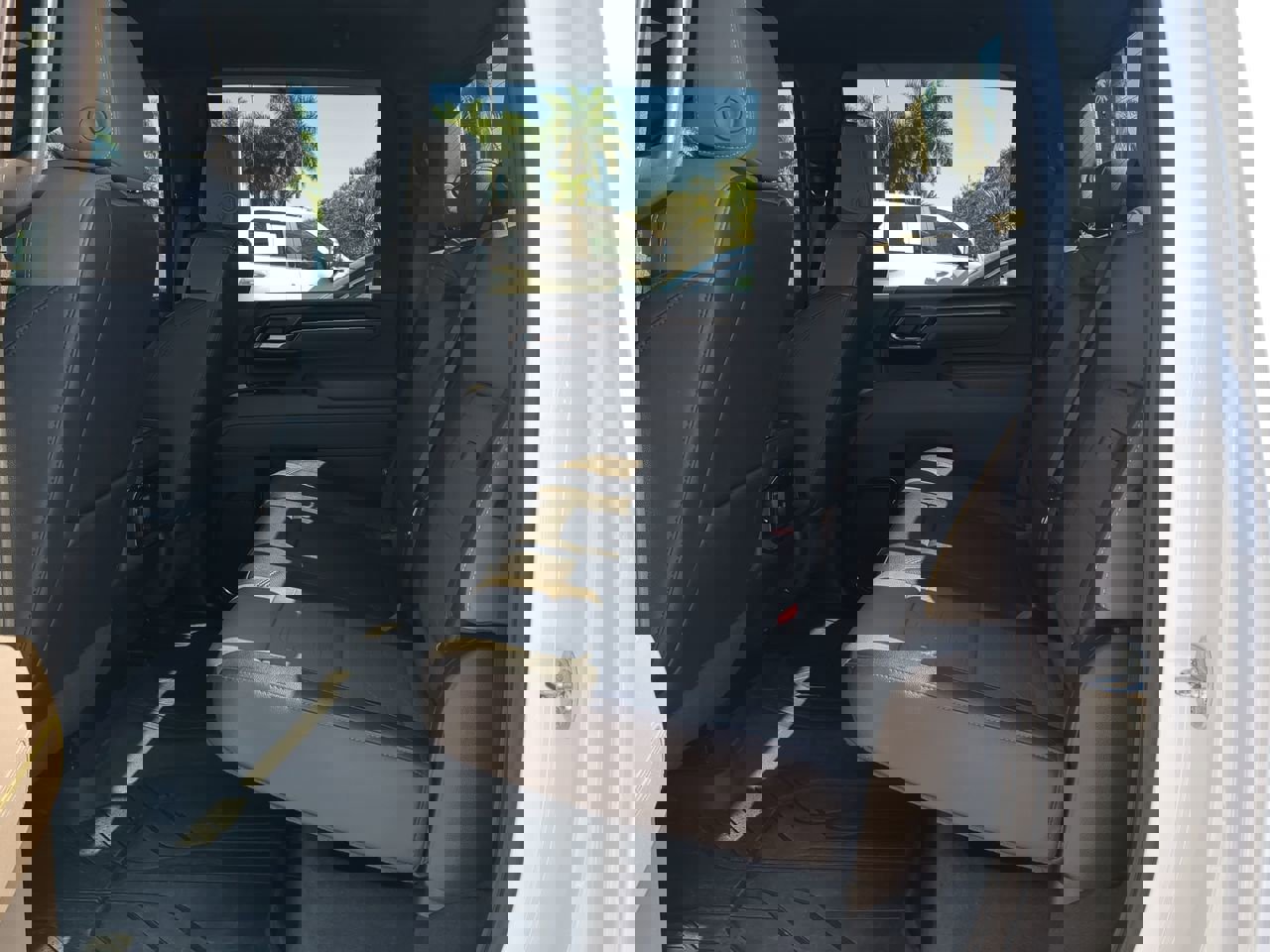 Used 2025 Chevrolet Silverado 2500 ZR2 image 14