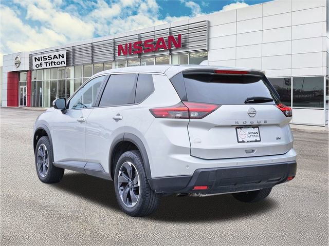 Certified 2024 Nissan Rogue SV FWD image 6