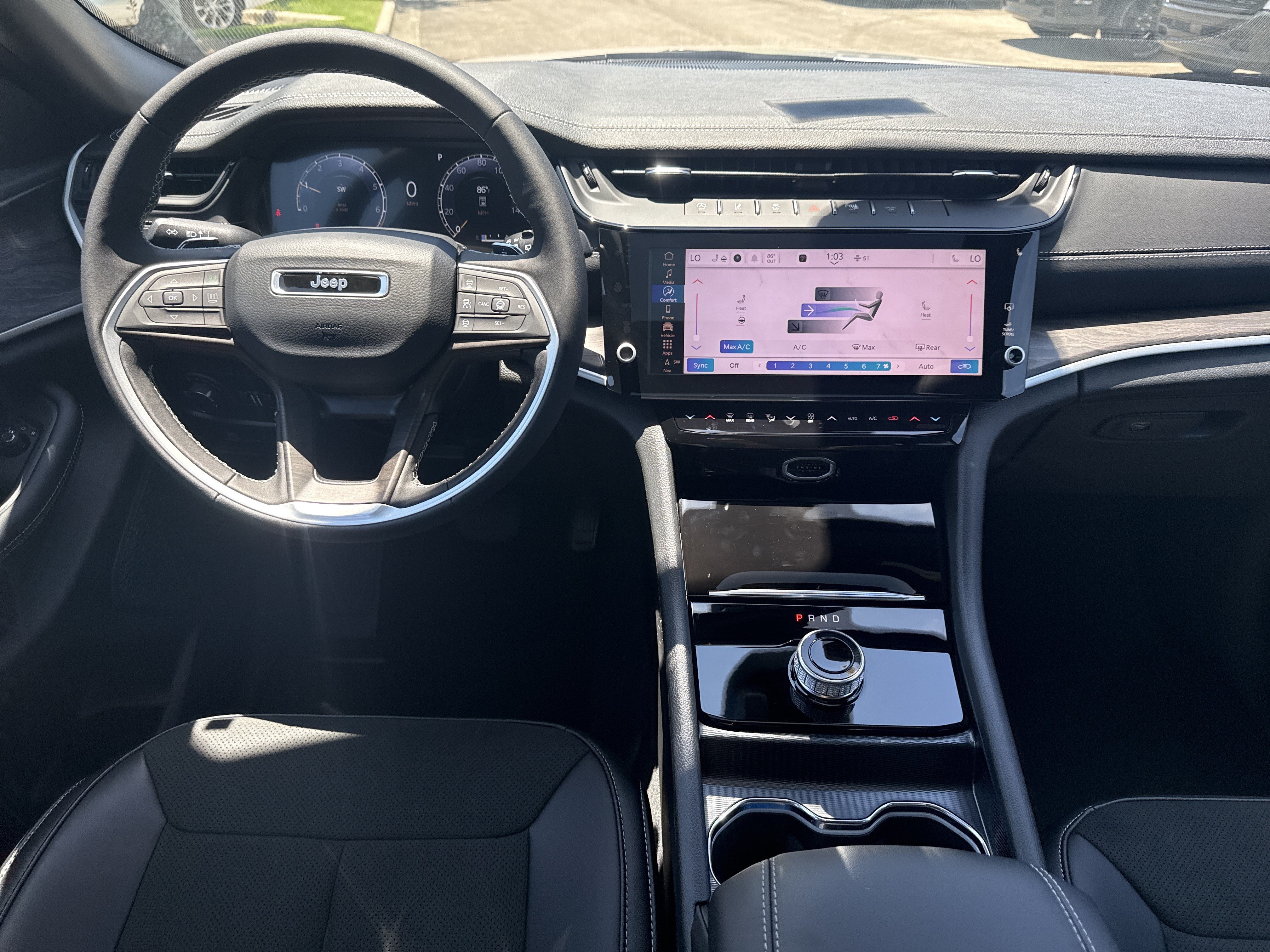 New 2026 Jeep Grand Cherokee Altitude RWD image 23