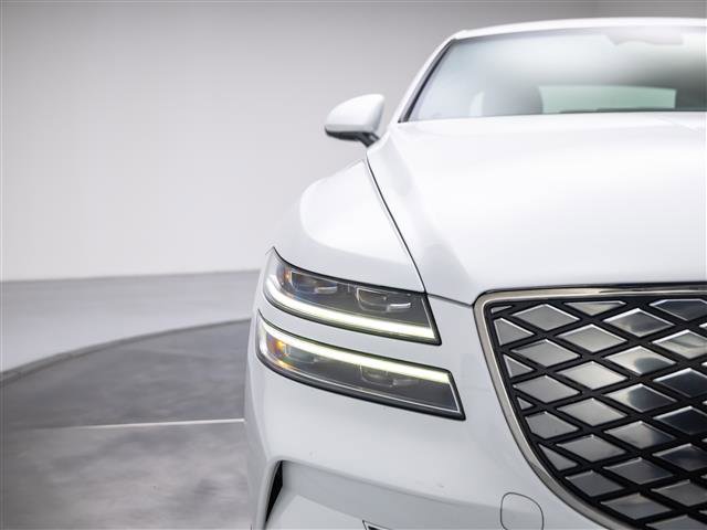Used 2023 Genesis Electrified G80 image 14