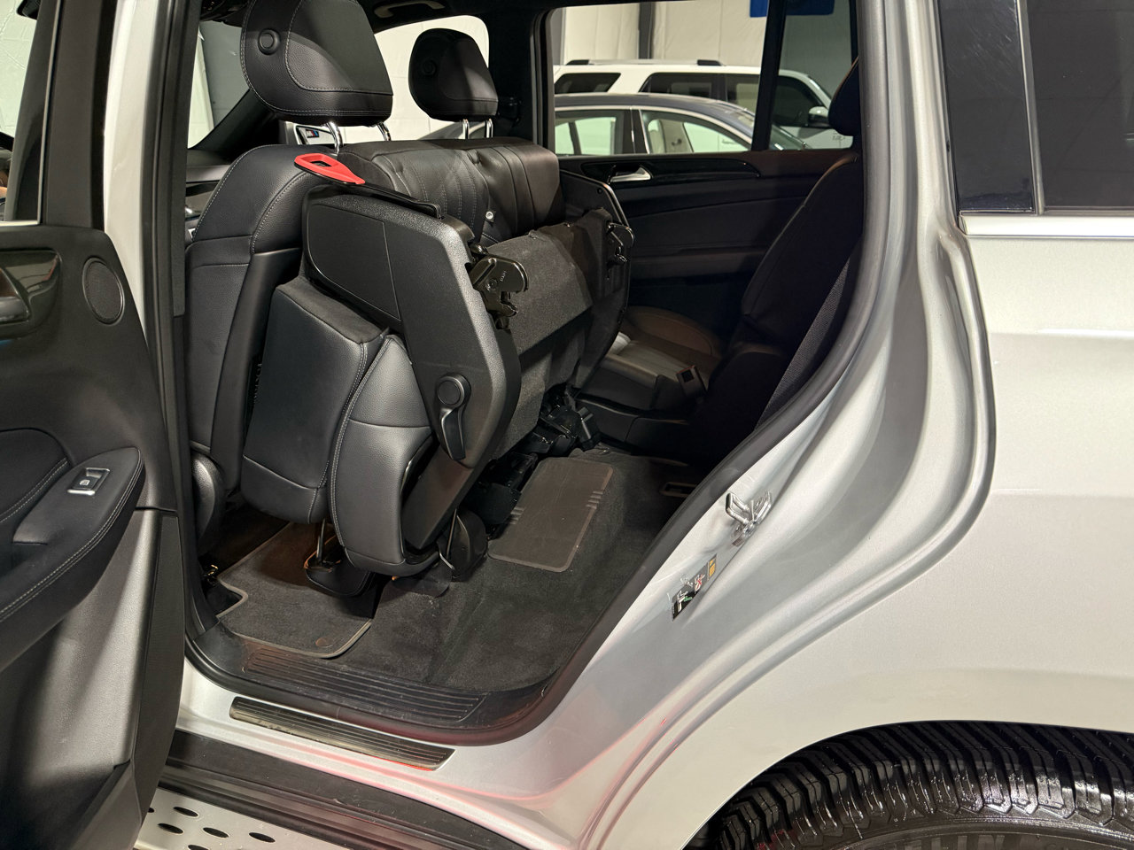 Used 2019 Mercedes-Benz GLS 450 4MATIC w/ Premium 1 Package image 38