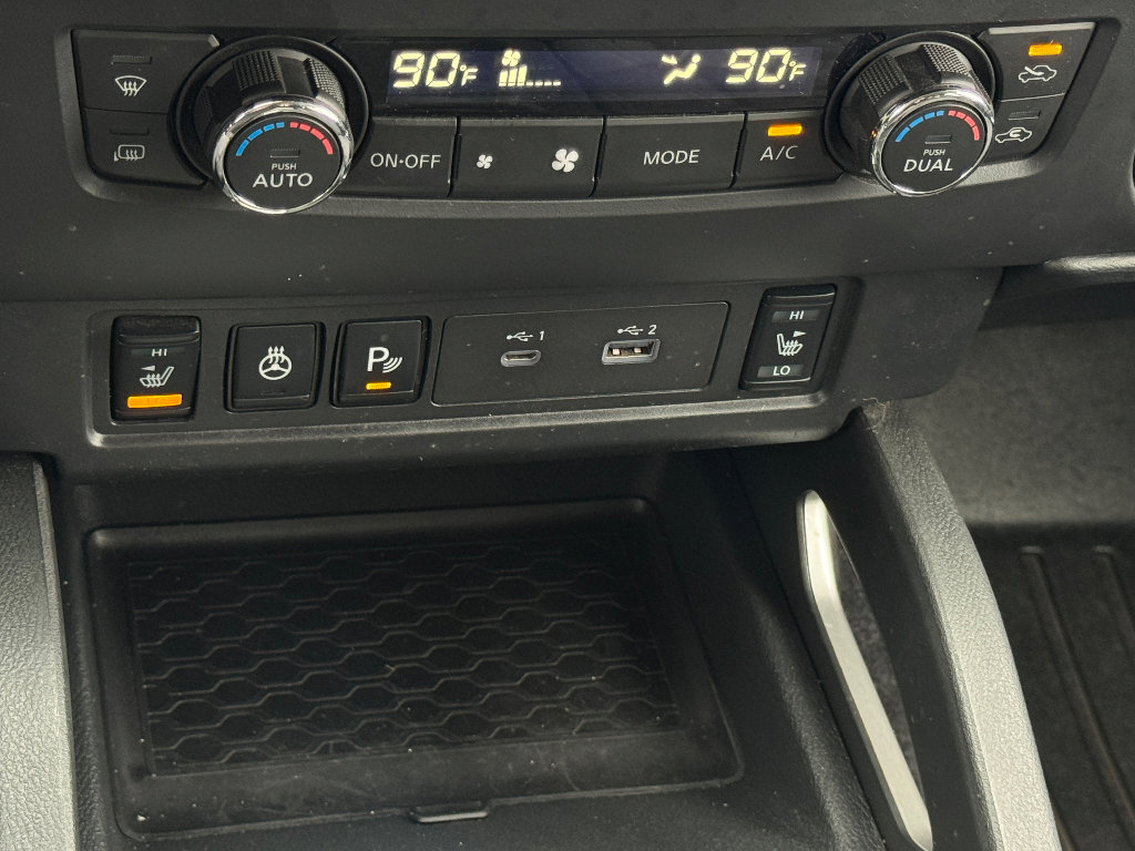 Used 2023 Nissan Frontier SV w/ Technology Package image 18