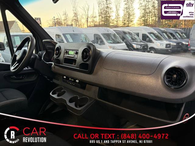 Used 2019 Mercedes-Benz Sprinter 170 image 28