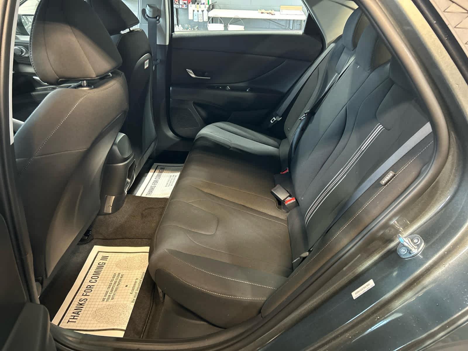 New 2026 Hyundai Elantra Hybrid FWD image 5