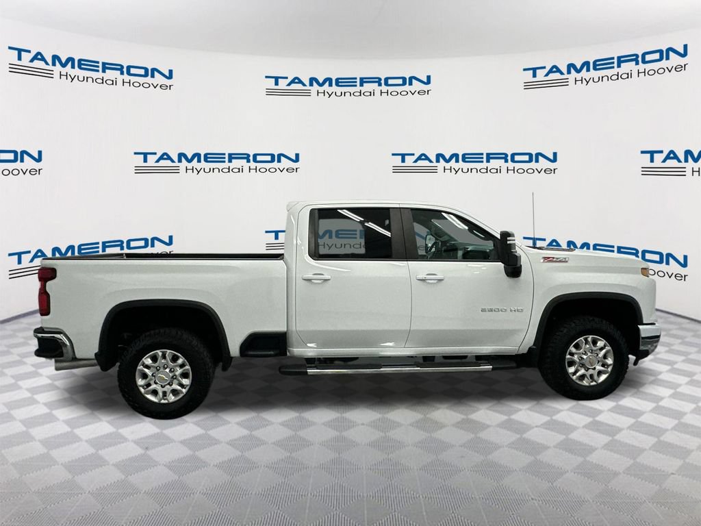 Used 2025 Chevrolet Silverado 2500 LT AWD/4WD image 6