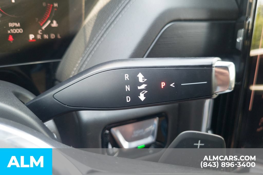 Used 2025 GMC Yukon Denali AWD/4WD image 34