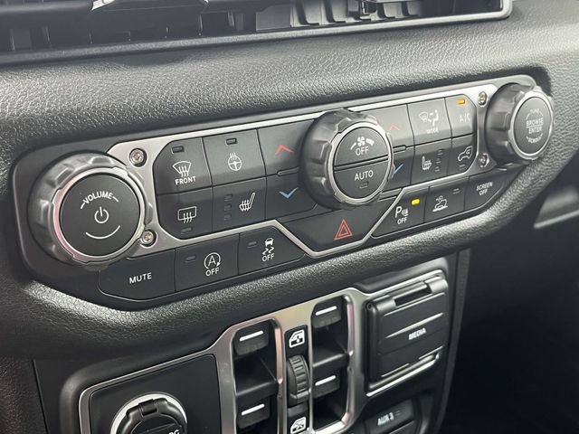 New 2026 Jeep Gladiator Sport AWD/4WD image 22