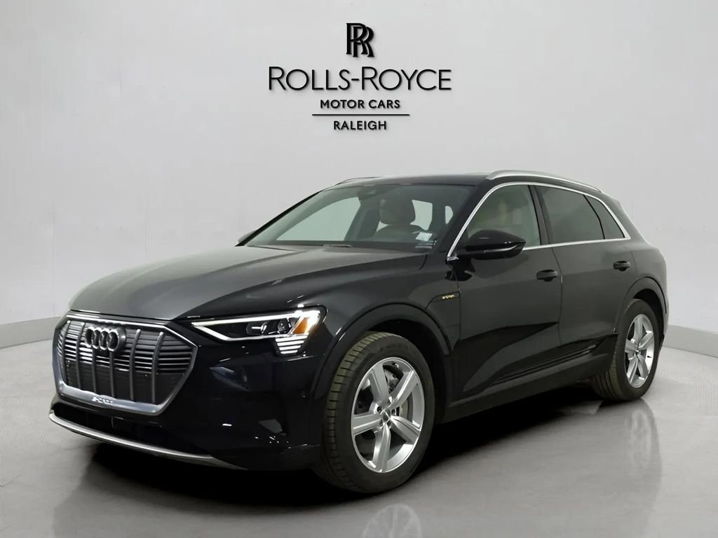 Used 2019 Audi e-tron Prestige w/ Prestige Package AWD/4WD image 1