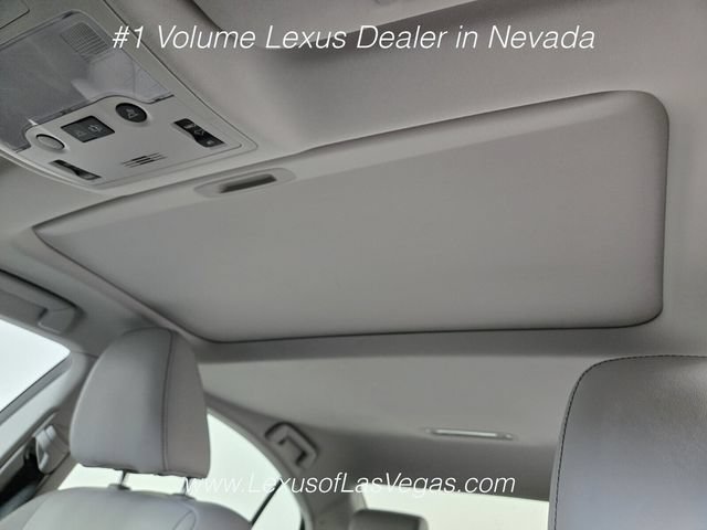 Used 2014 Lexus ES 300h w/ Luxury Package w/Bamboo Trim FWD image 14