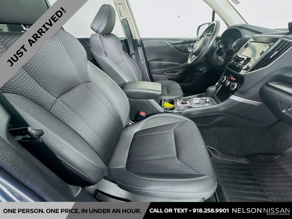 Used 2023 Subaru Forester Premium image 28