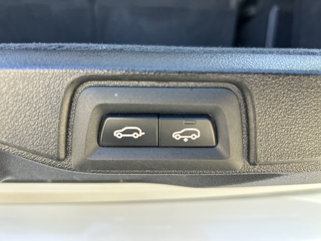 Used 2022 BMW X7 xDrive40i w/ Executive Package AWD/4WD image 24