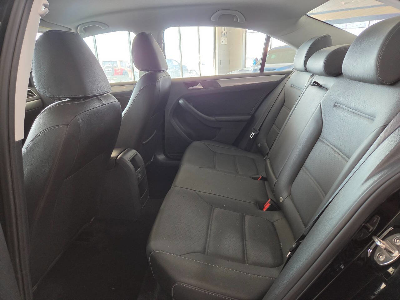 Used 2018 Volkswagen Jetta Wolfsburg Edition image 17