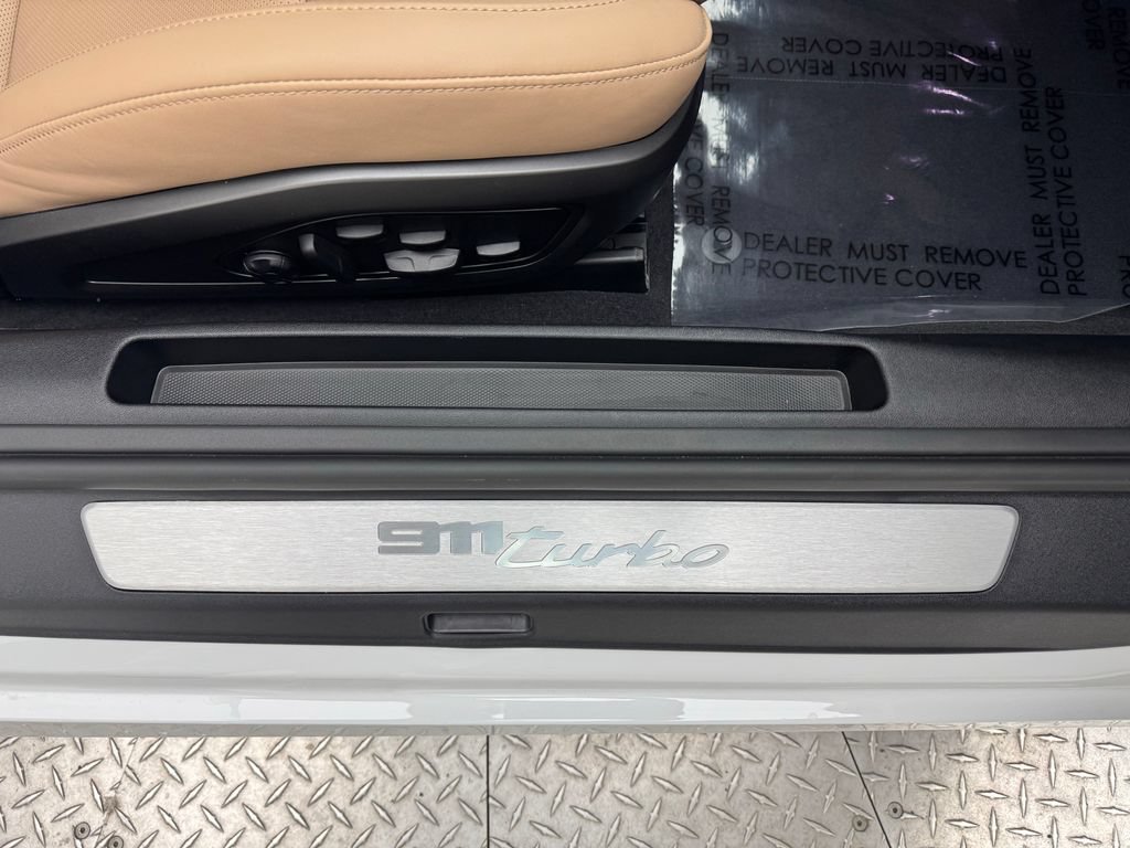 Certified 2024 Porsche 911 Turbo AWD/4WD image 23