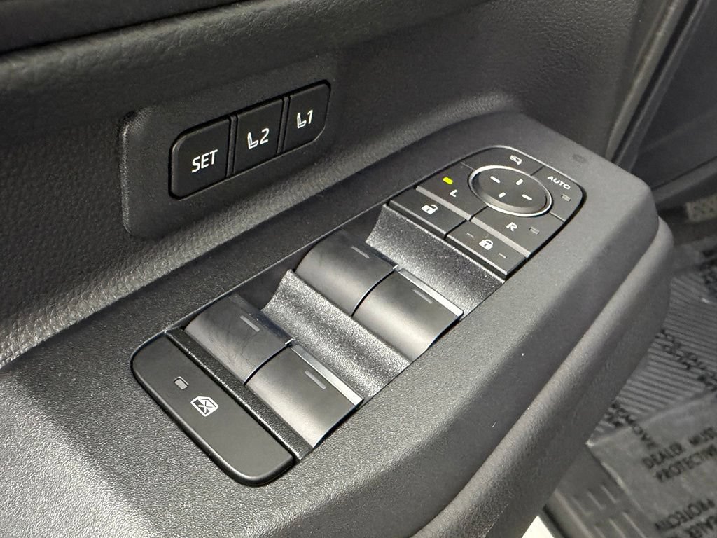 Used 2026 Toyota Land Cruiser w/ Premium Package AWD/4WD image 21