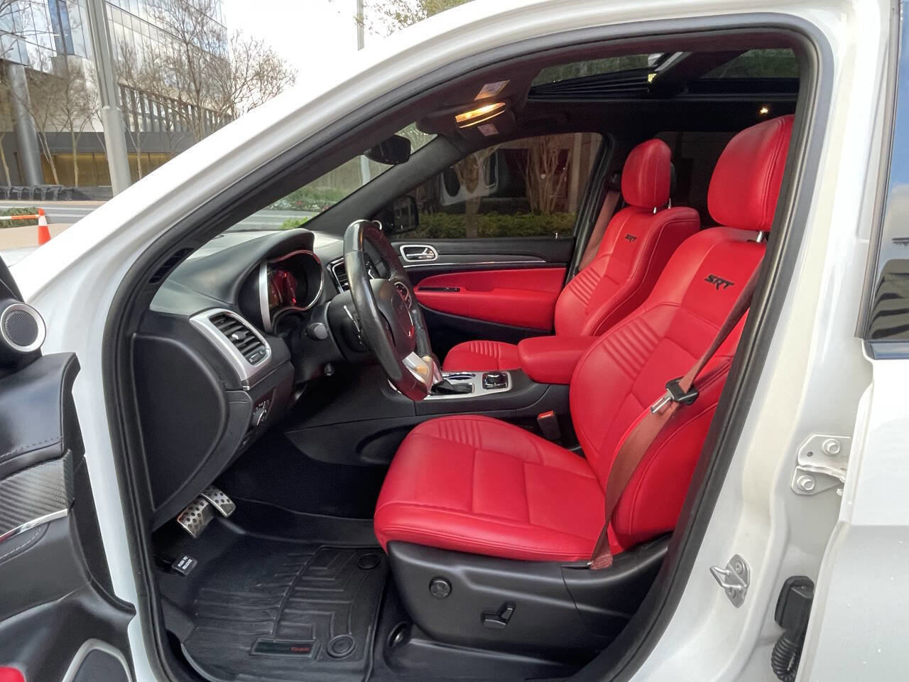 Used 2020 Jeep Grand Cherokee SRT AWD/4WD image 12