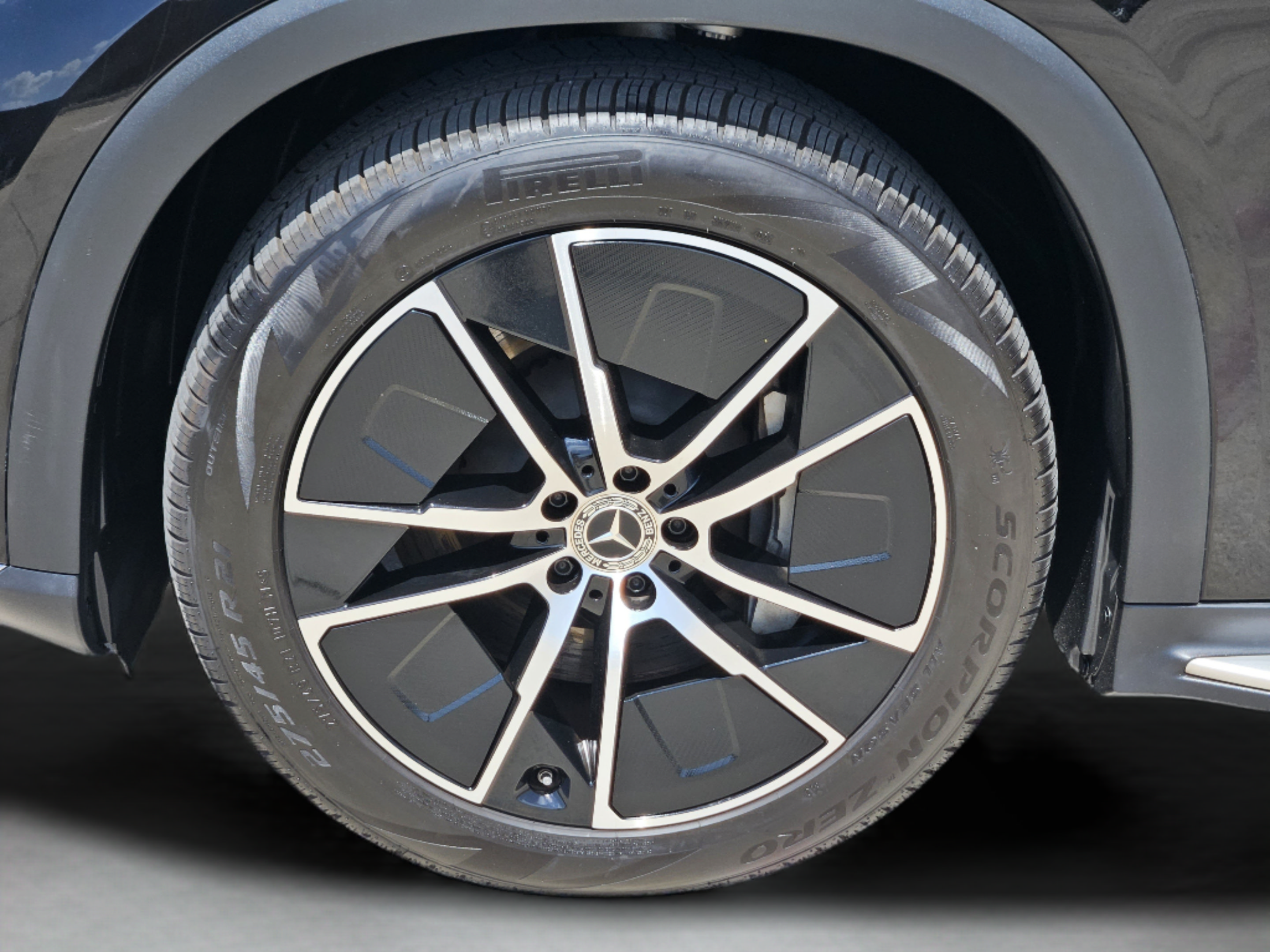 Certified 2023 Mercedes-Benz EQS 450+ SUV image 27
