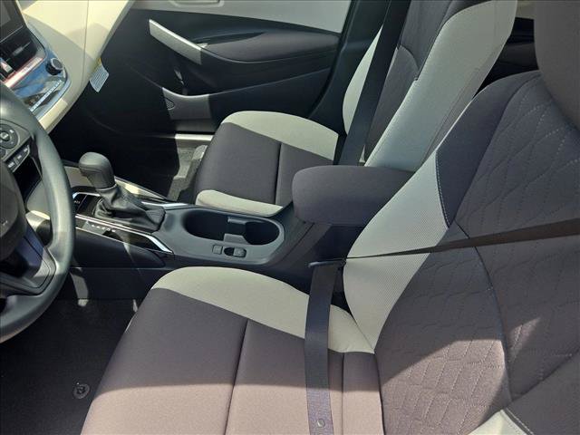 New 2026 Toyota Corolla LE FWD image 4