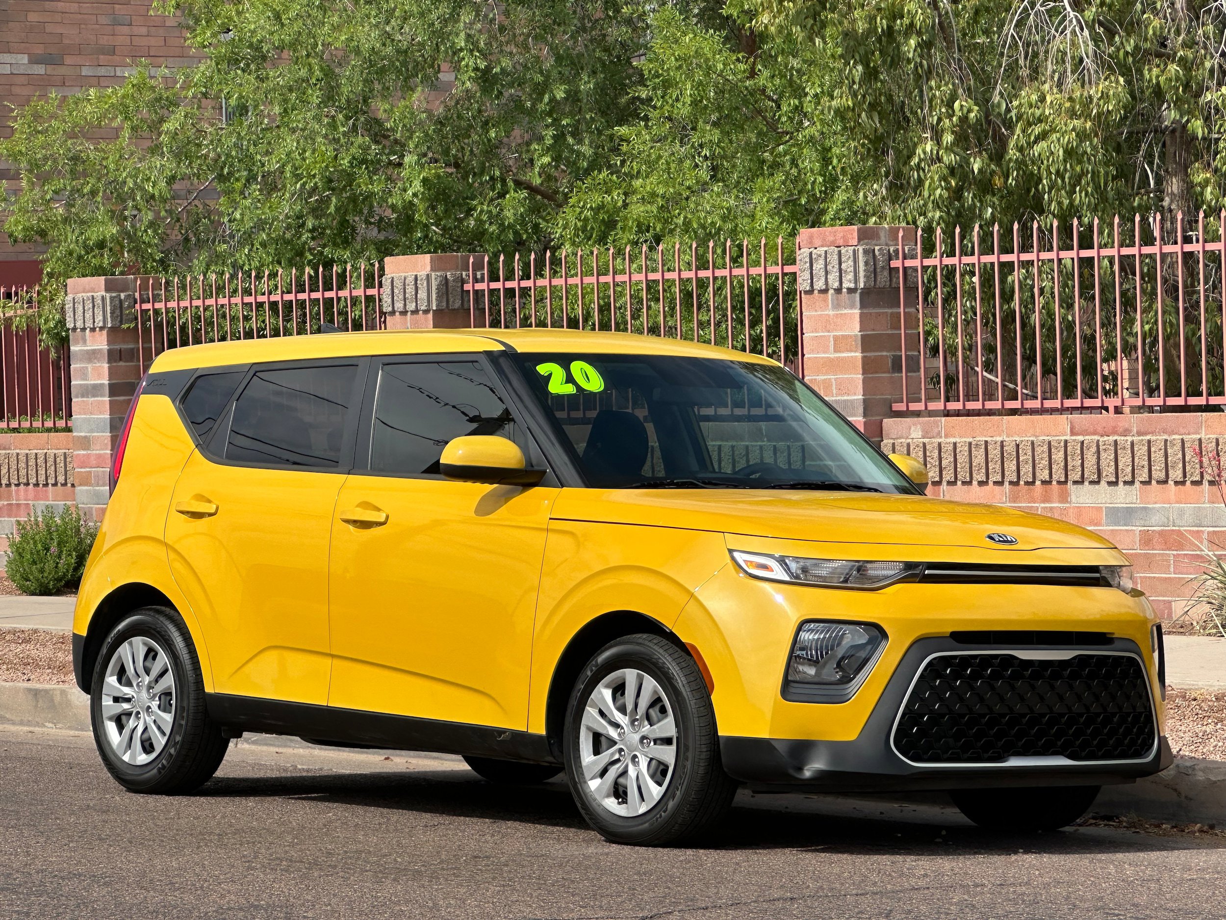 Used 2020 Kia Soul LX FWD image 8