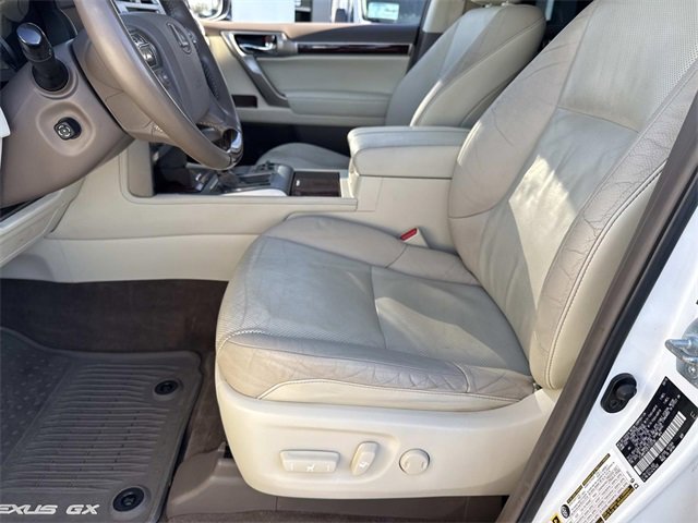 Used 2015 Lexus GX 460 460 image 17