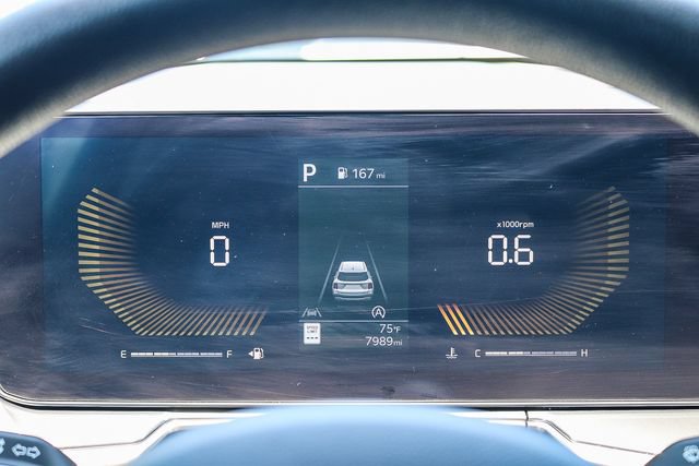 Certified 2025 Kia Sorento LX FWD image 26