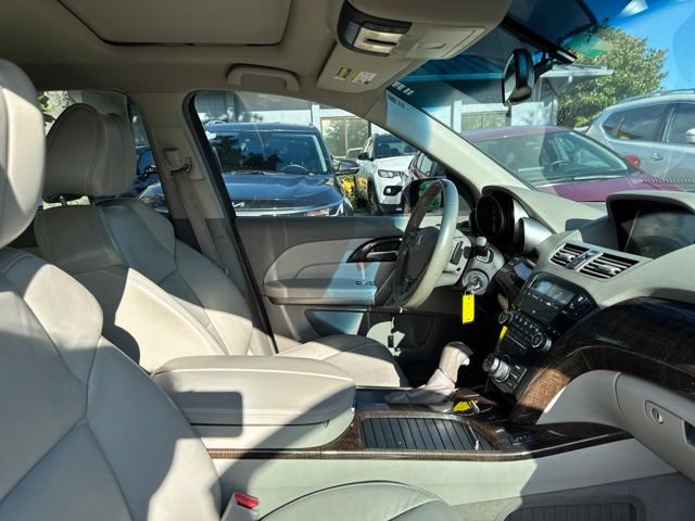 Used 2011 Acura MDX w/ Technology Package AWD/4WD image 11