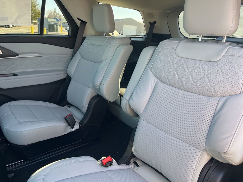 New 2026 Ford Explorer Platinum w/ LUX Leather Package image 12