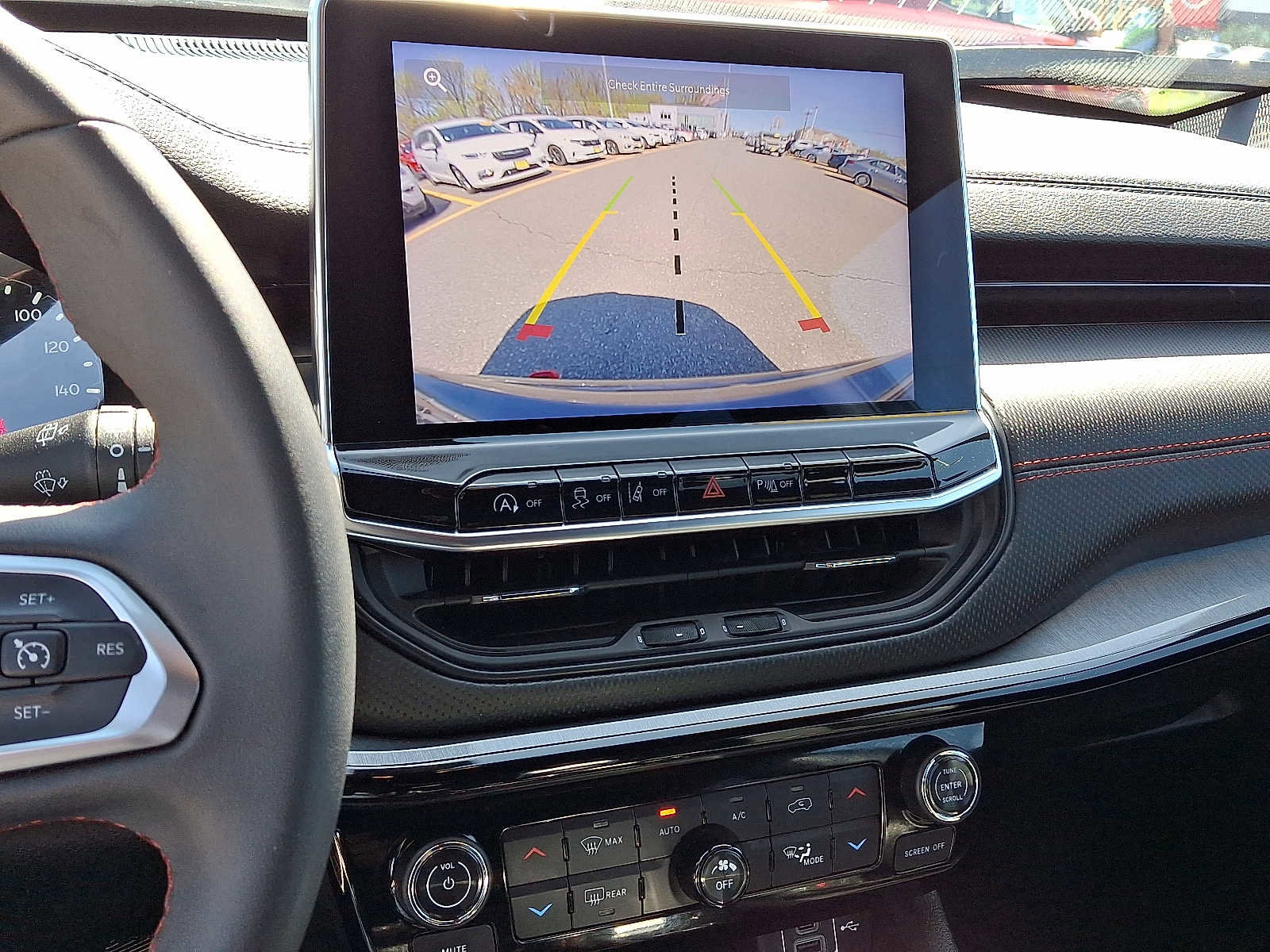 Used 2024 Jeep Compass Trailhawk image 19